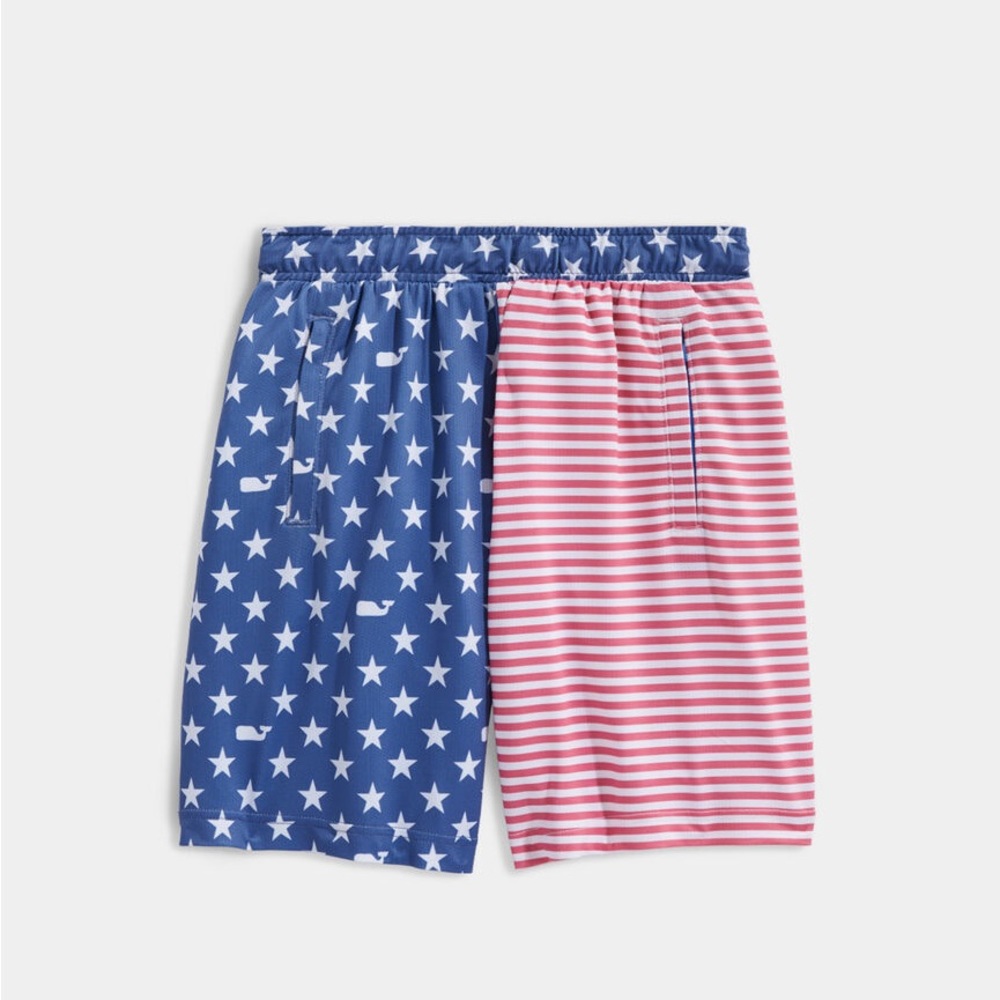 Vineyard Vines Boys Flag Lacrosse Shorts M (12-14)